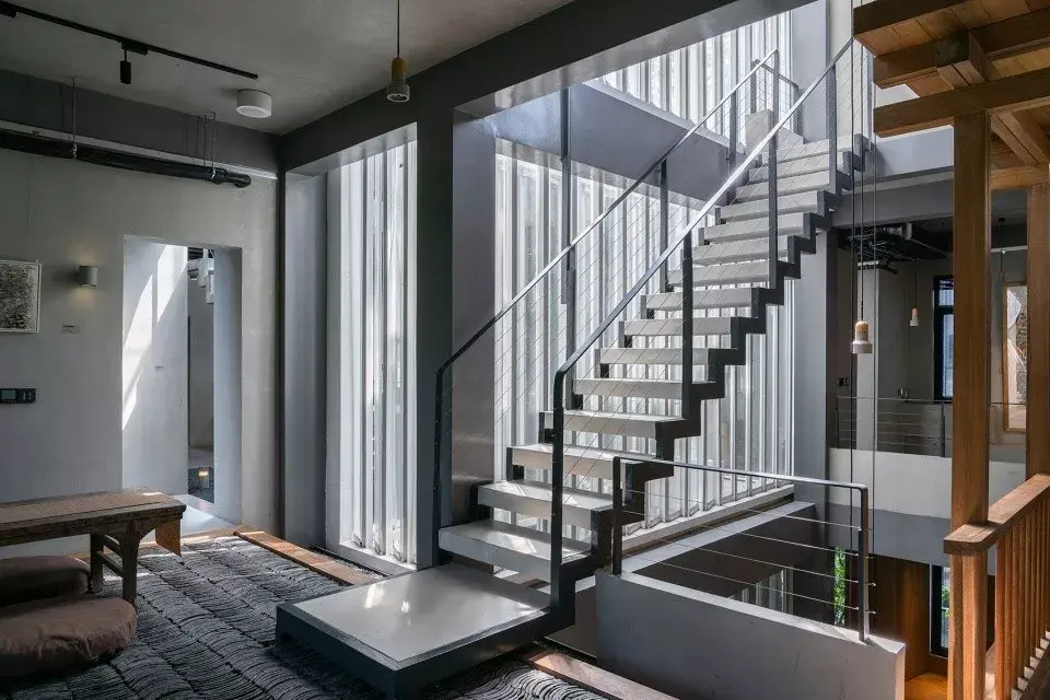 室内水泥楼梯装修需要多少钱_工业风水泥楼梯装修_水泥楼梯装饰